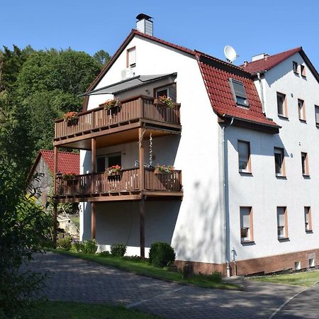 Moderne und sehr gemütliche Ferienwohnung Wattenbach Exterior foto